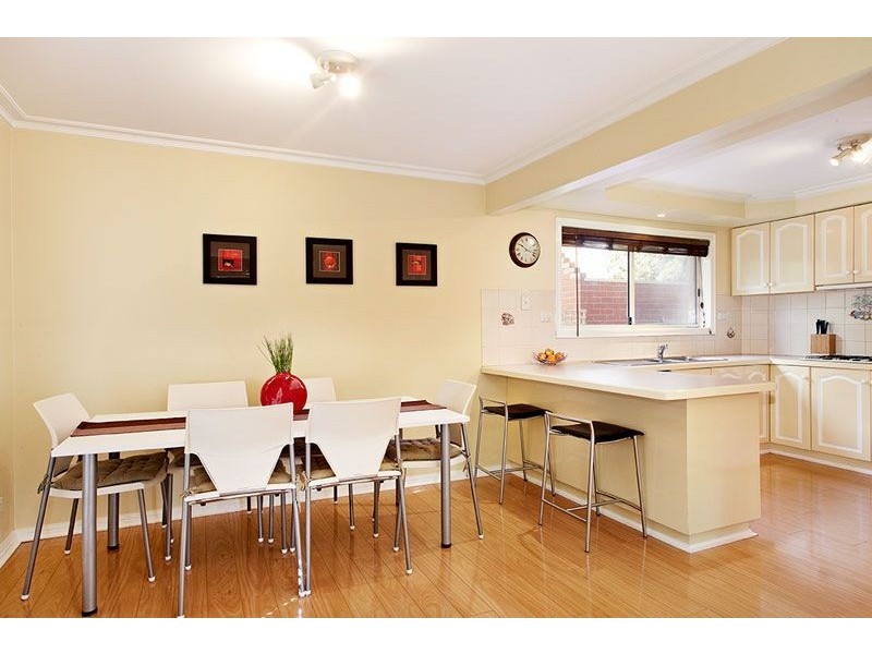 1/182 Springfield Road, Blackburn VIC 3130