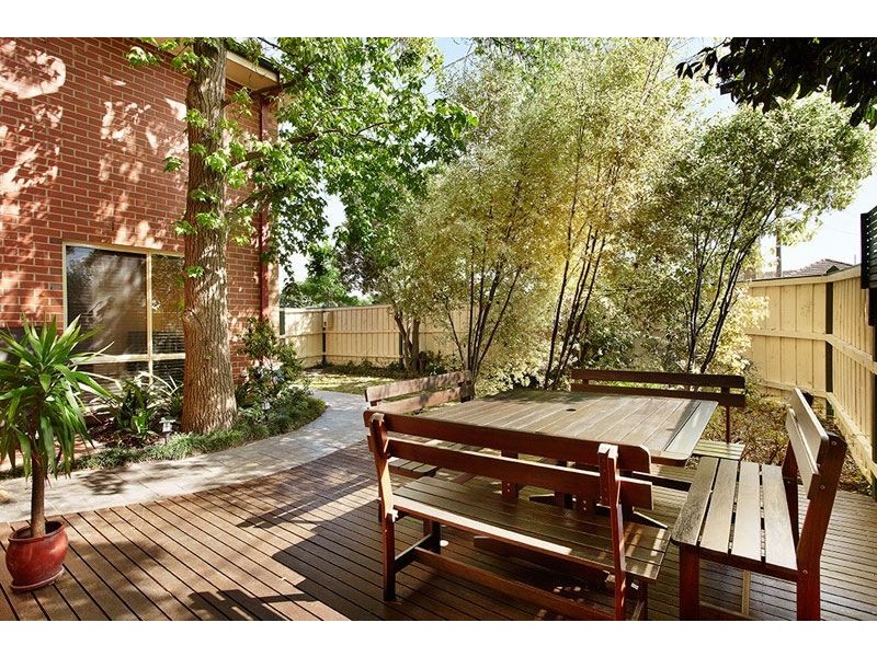 1/182 Springfield Road, Blackburn VIC 3130