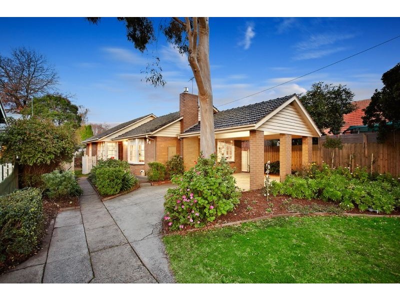7 Benares Street, Mitcham VIC 3132