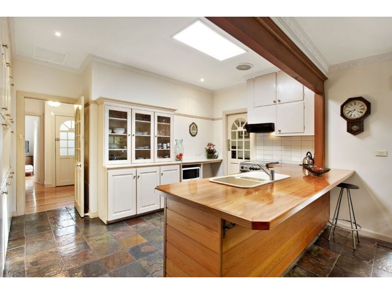 9 Ashlar Crescent, Blackburn VIC 3130