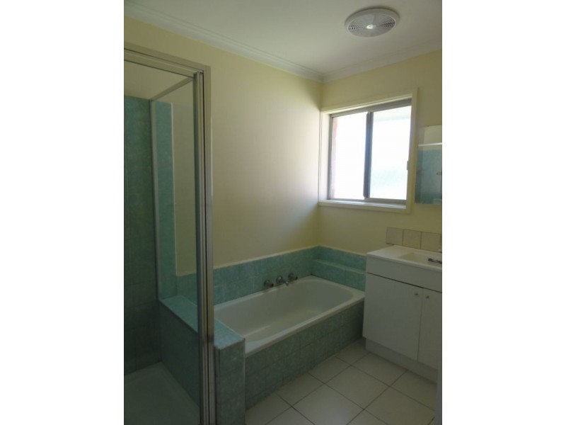 28 Bellevue Avenue, Burwood East VIC 3151