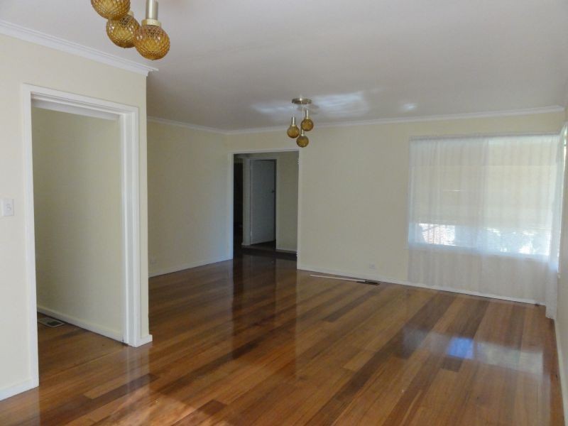 28 Bellevue Avenue, Burwood East VIC 3151