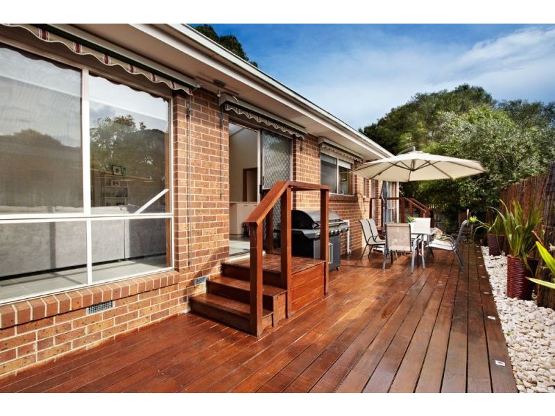 2/24 Jolimont Road, Forest Hill VIC 3131