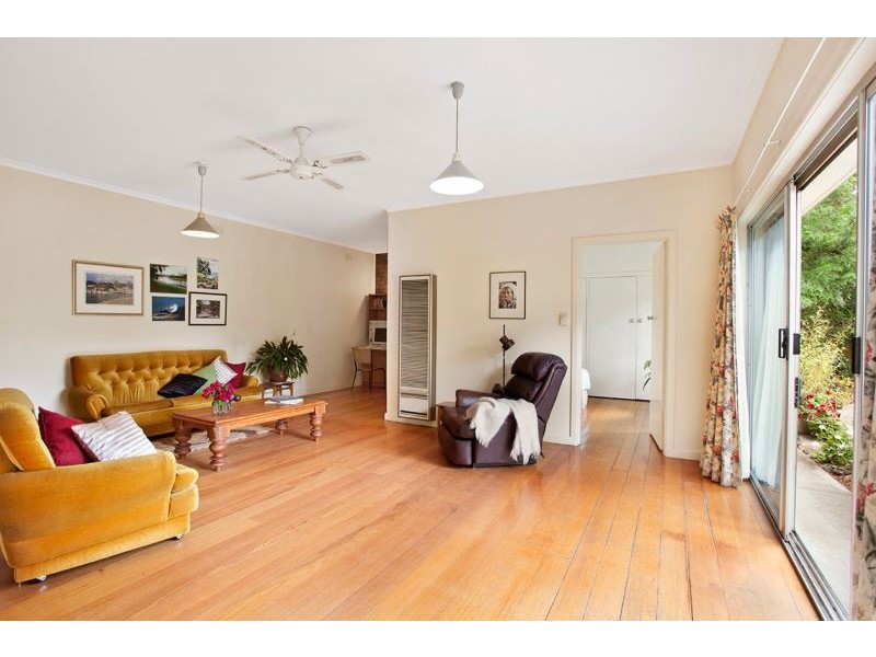 56 Menin Road, Forest Hill VIC 3131