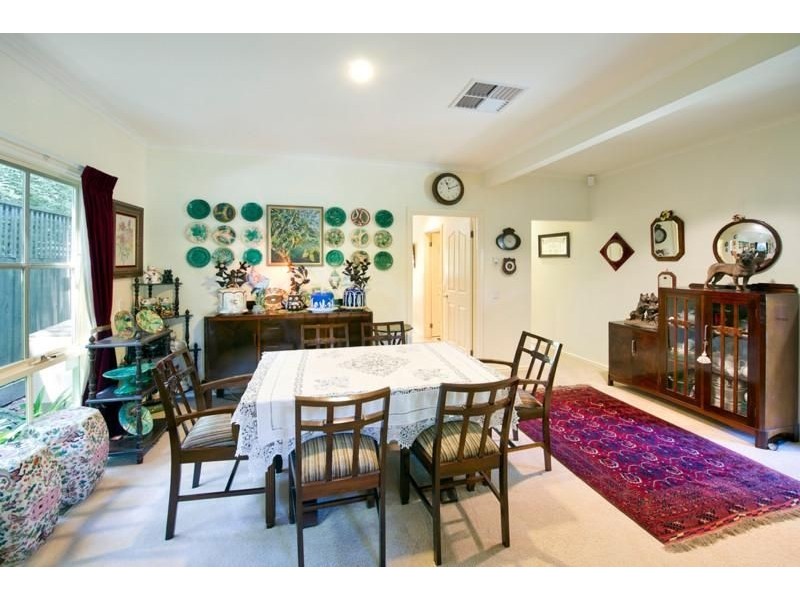 39 Laurel Grove North, Blackburn VIC 3130