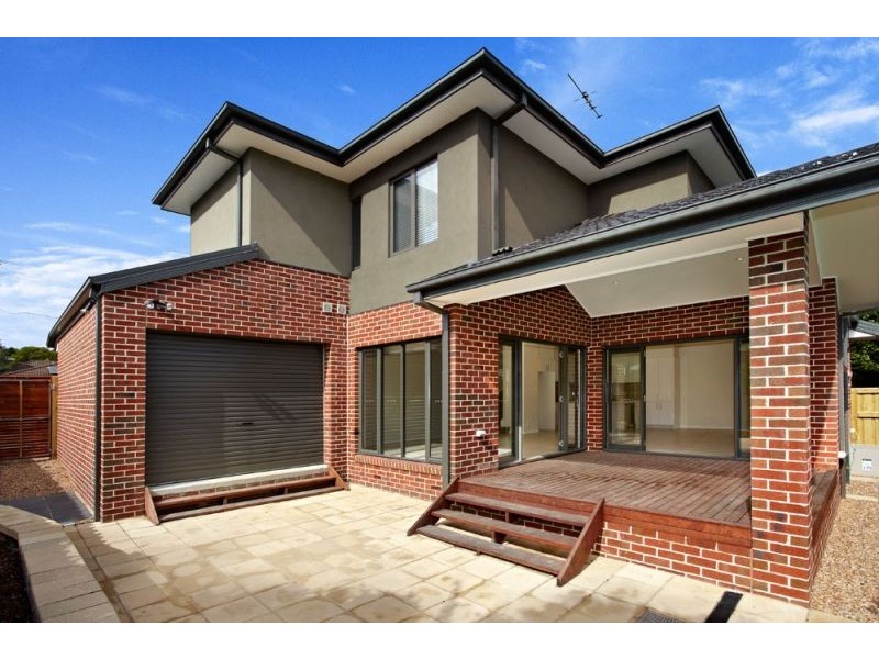1B Barns Street, Blackburn South VIC 3130