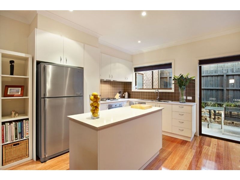 4/32 Canterbury Road, Blackburn South VIC 3130