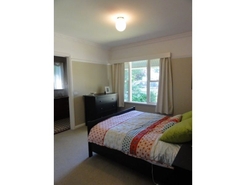 20 Norway Avenue, Blackburn VIC 3130