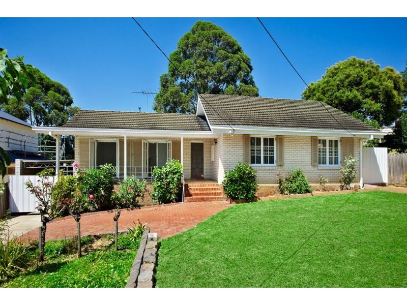 8 Simpson Street, Mitcham VIC 3132