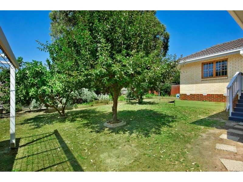 8 Simpson Street, Mitcham VIC 3132