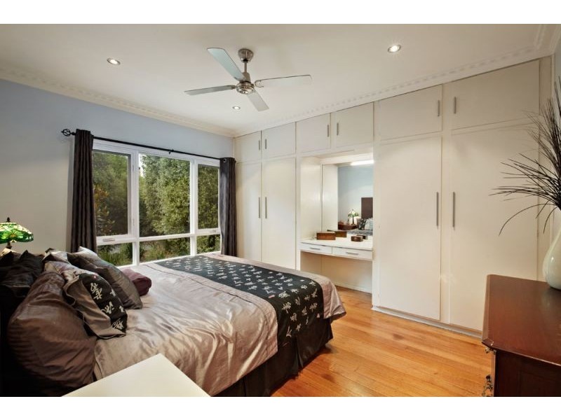 80 Heathfield Rise, Box Hill North VIC 3129