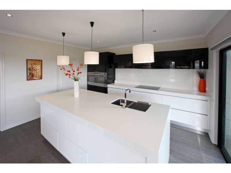 44 View Grand Rise, Lysterfield VIC 3156
