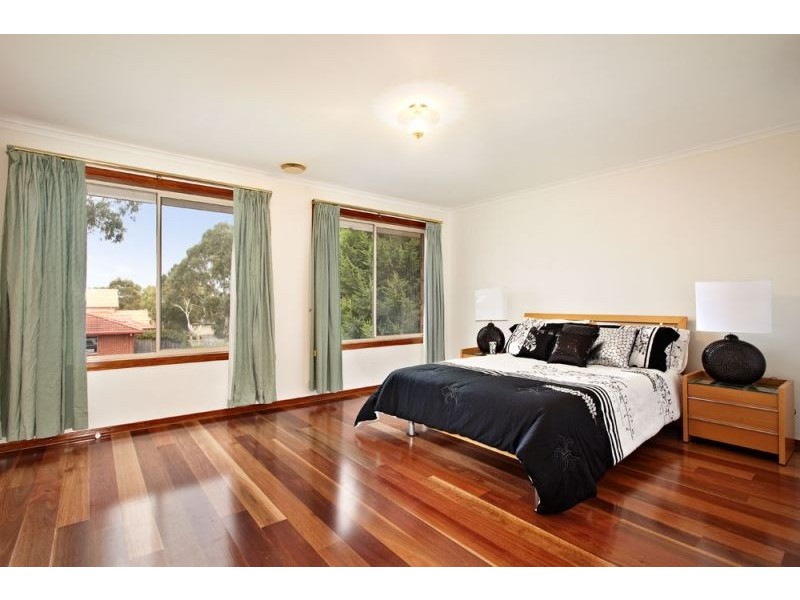 13 Rigani Court, Blackburn North VIC 3130