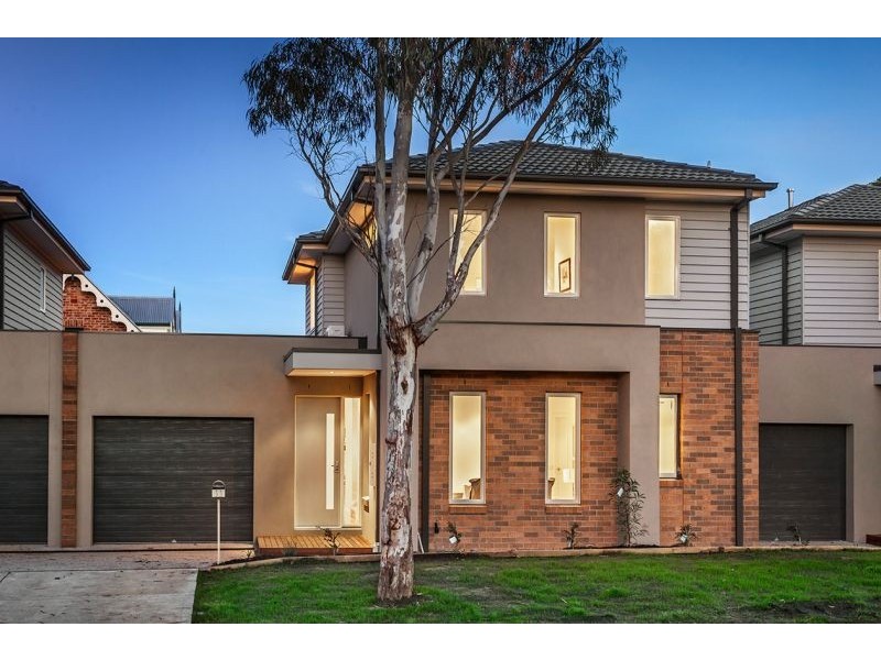 33 Mulsanne Way, Donvale VIC 3111