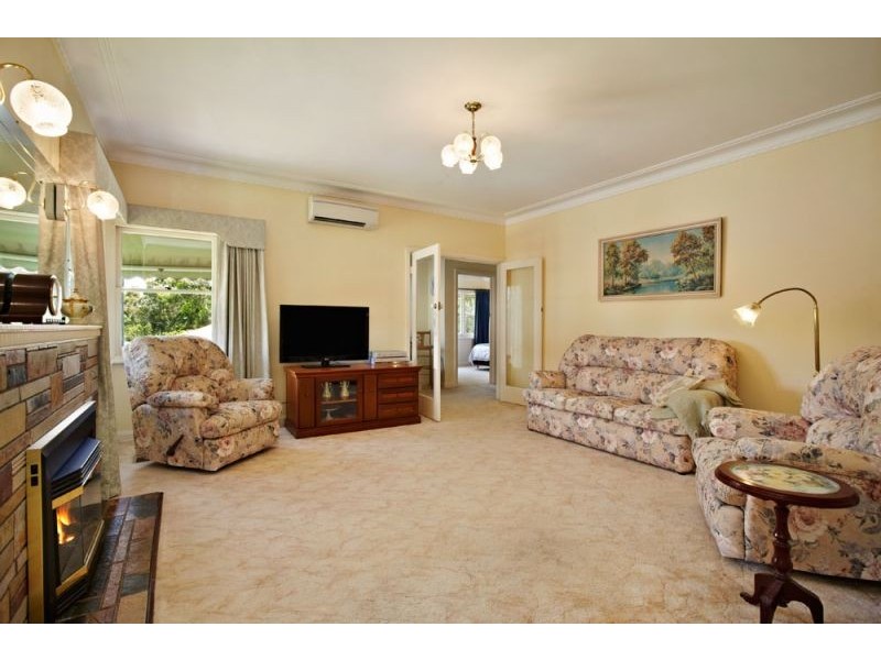 49 Warrigal Road, Surrey Hills VIC 3127