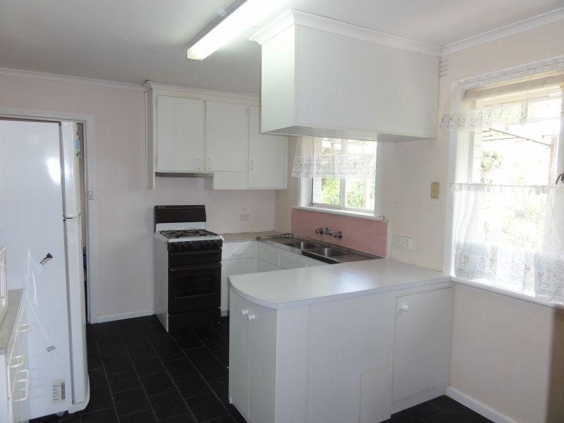 22 Jenner Street, Blackburn South VIC 3130