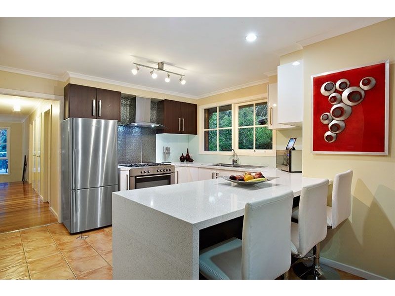 11 Sunninghill Court, Mitcham VIC 3132