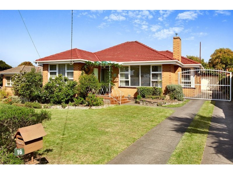16 Benjamin Street, Box Hill North VIC 3129