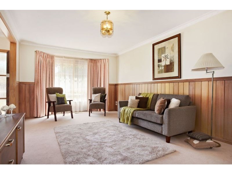 2/25 Baldwin Road, Blackburn VIC 3130