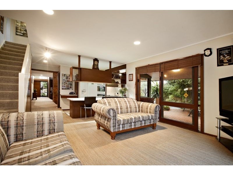 2 Bebington Close, Ringwood VIC 3134