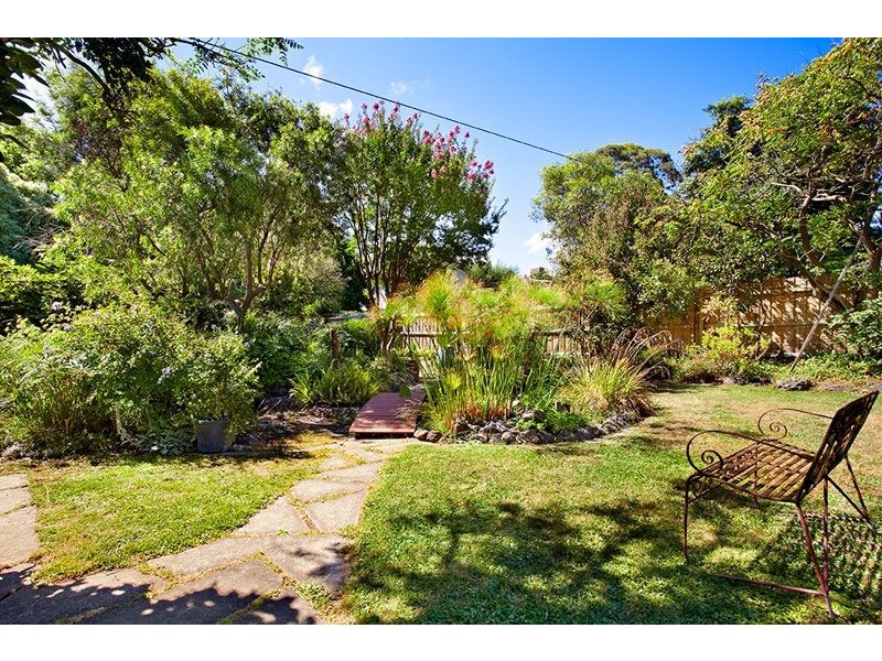 1 Yea Court, Forest Hill VIC 3131