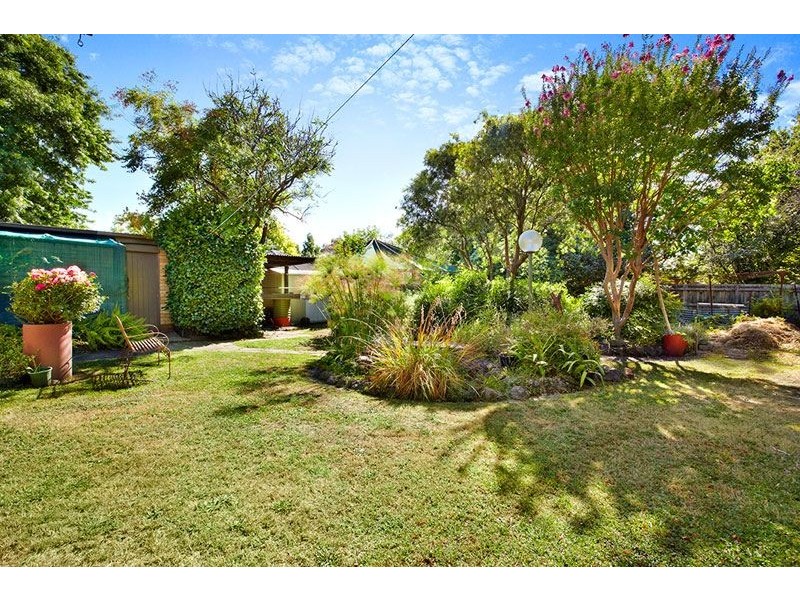 1 Yea Court, Forest Hill VIC 3131