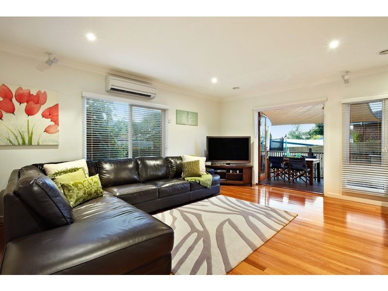 2A Gracefield Drive, Box Hill North VIC 3129