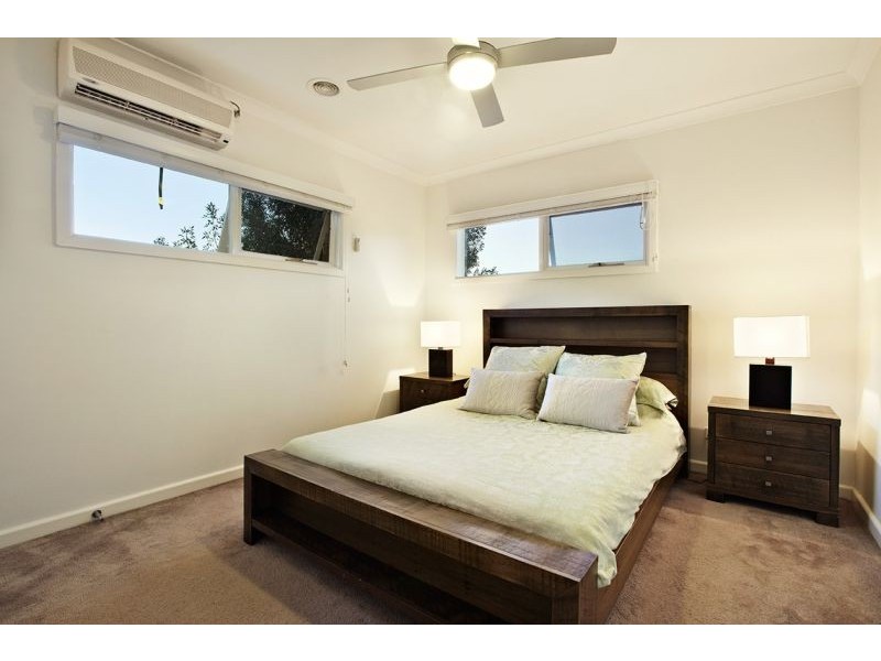 2A Gracefield Drive, Box Hill North VIC 3129