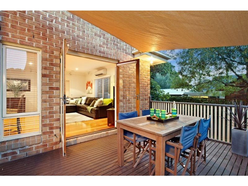 2A Gracefield Drive, Box Hill North VIC 3129