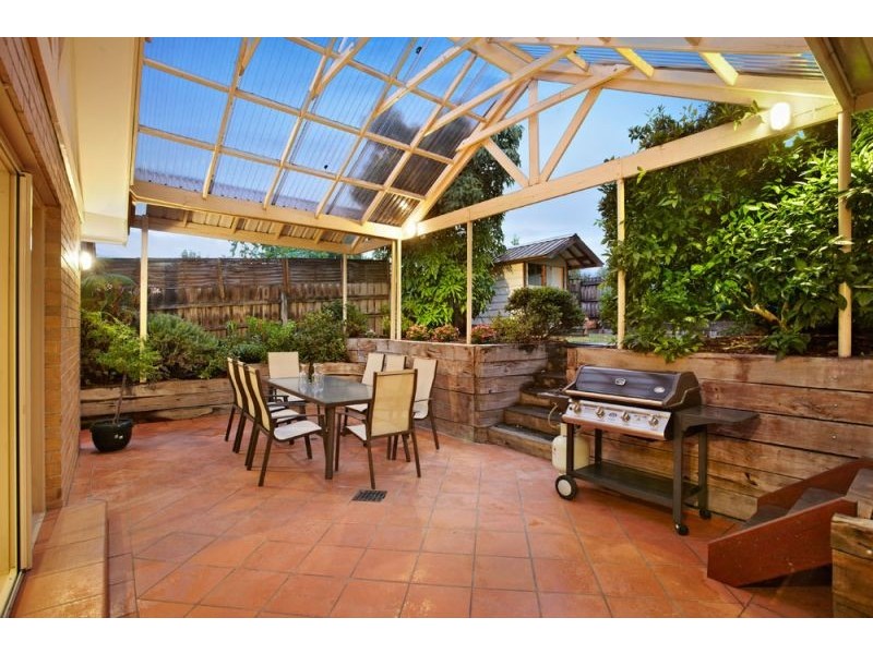 21 Leonard Street, Burwood VIC 3125