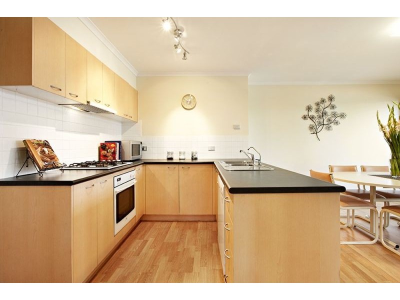 61 Barkly Terrace, Mitcham VIC 3132