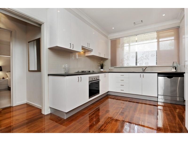 1 Adrian Avenue, Blackburn South VIC 3130