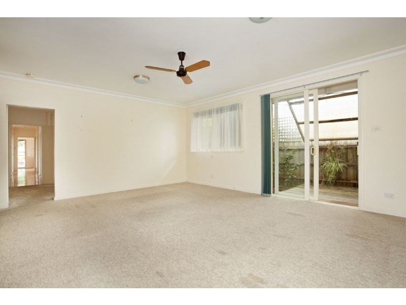 1& 2/14 Summit Road, Burwood VIC 3125