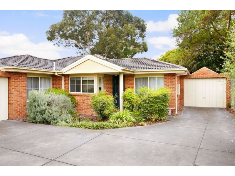 1& 2/14 Summit Road, Burwood VIC 3125