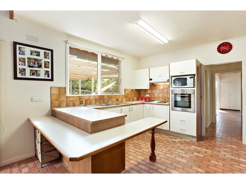 1 North Court, Forest Hill VIC 3131