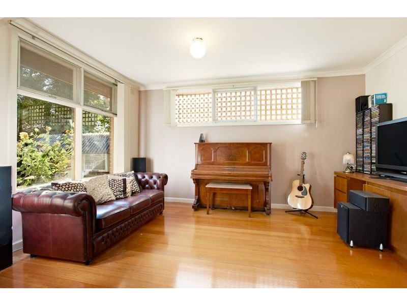 1 North Court, Forest Hill VIC 3131