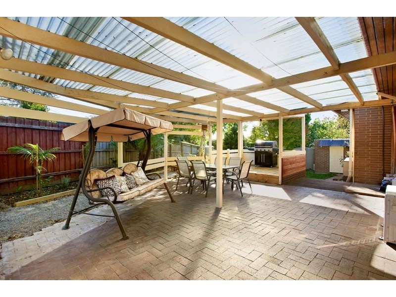 1 North Court, Forest Hill VIC 3131