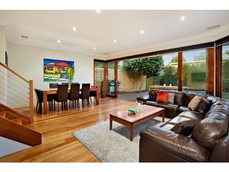 9 Gay Street, Blackburn North VIC 3130