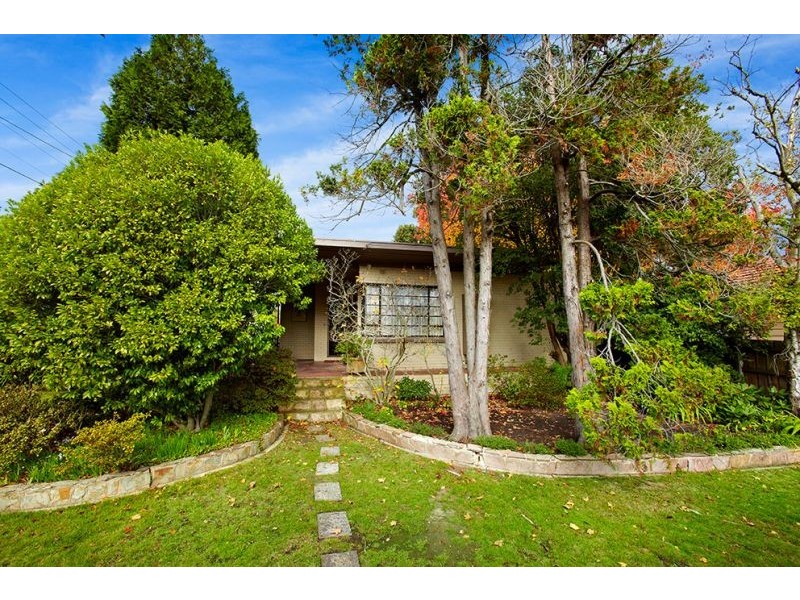 42 Esdale Street, Blackburn VIC 3130