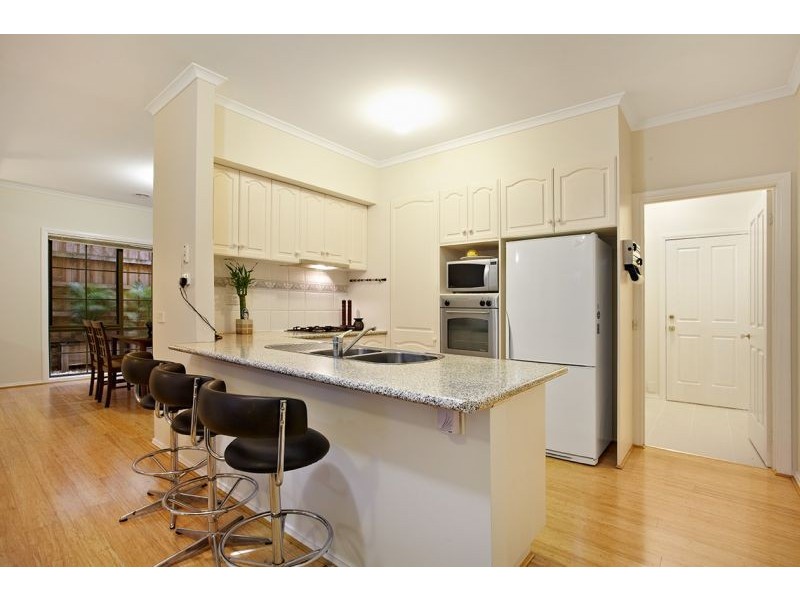 13 Nursery Way, Burwood VIC 3125