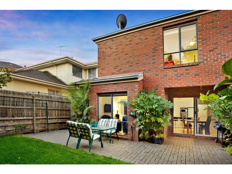 13 Nursery Way, Burwood VIC 3125