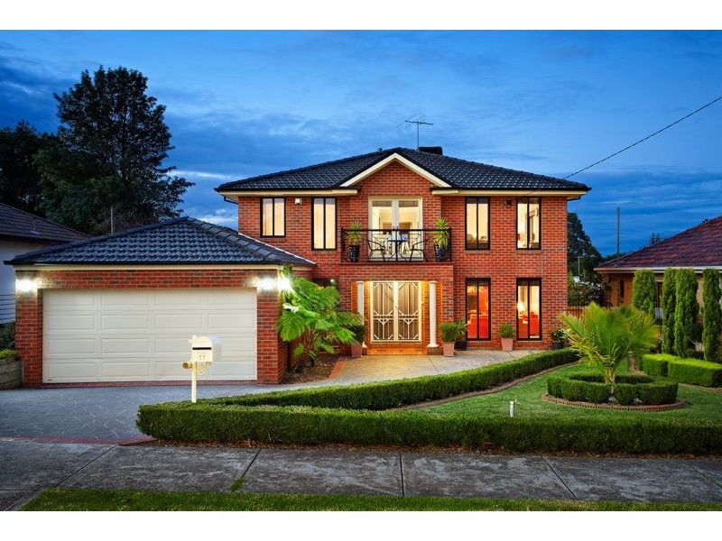 11 Jenner Street, Blackburn South VIC 3130