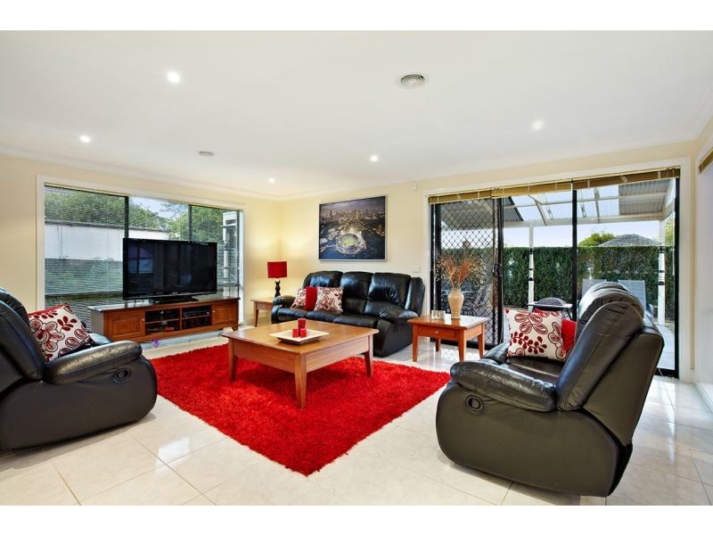 11 Jenner Street, Blackburn South VIC 3130