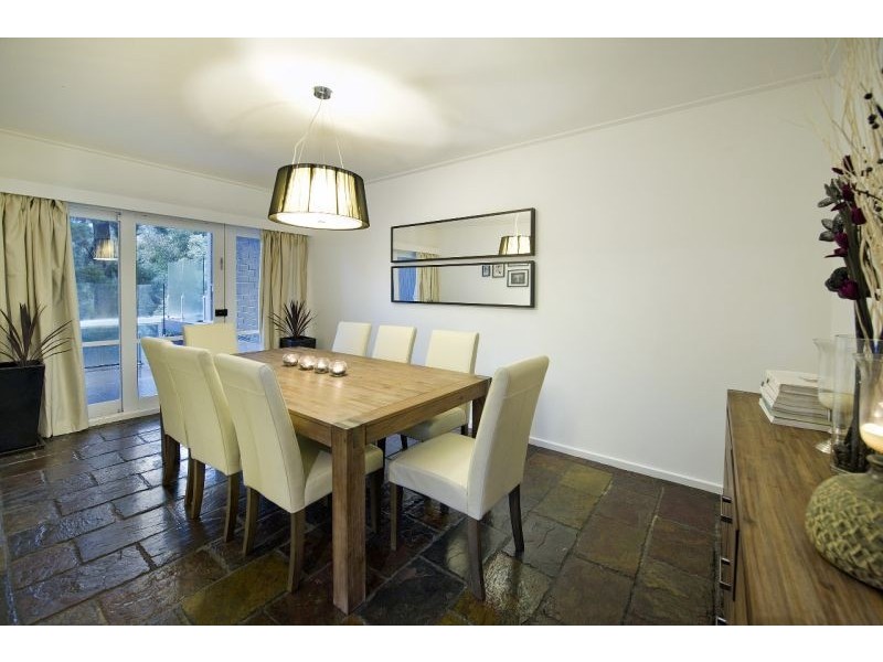 38 Wattle Valley Road, Mitcham VIC 3132