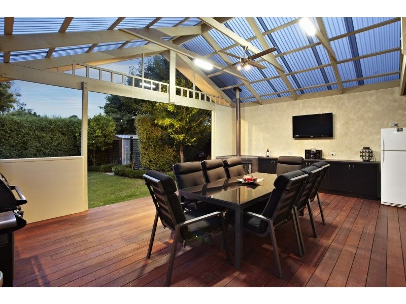 62 Churinga Avenue, Mitcham VIC 3132