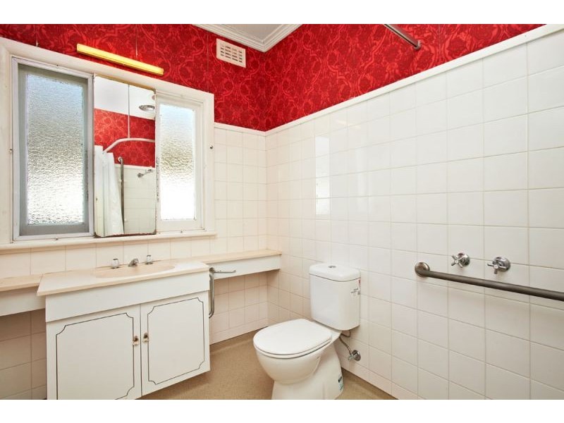 19 Aberdeen Road, Blackburn South VIC 3130