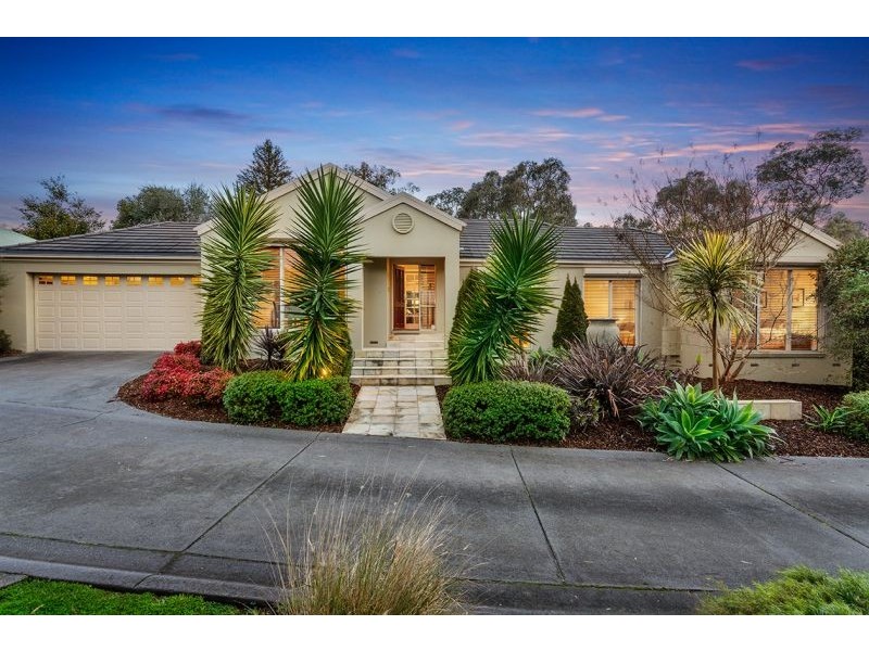 1/20a Halley Street, Blackburn VIC 3130