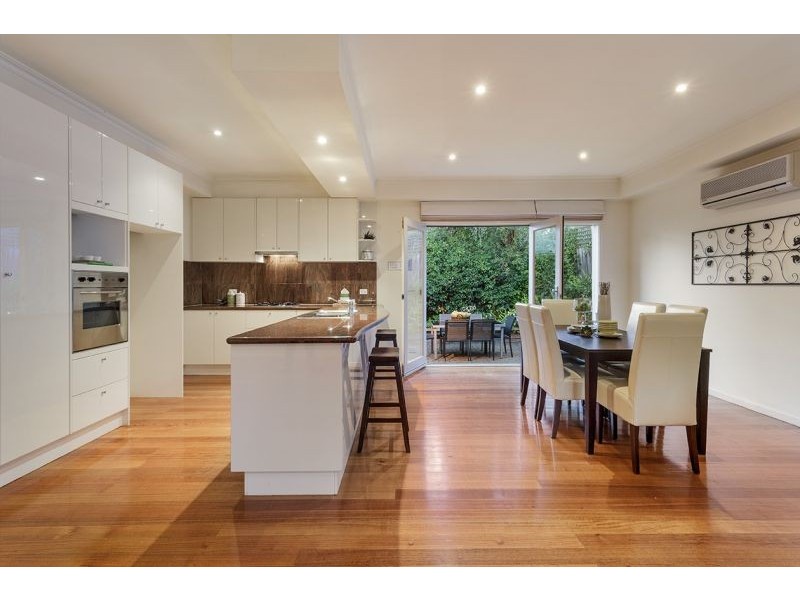 1/20a Halley Street, Blackburn VIC 3130