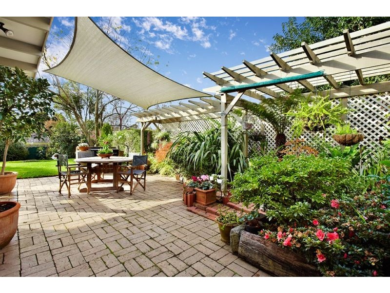3 Range Road, Burwood East VIC 3151