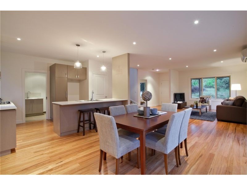 1/31 Rialton Avenue, Blackburn North VIC 3130